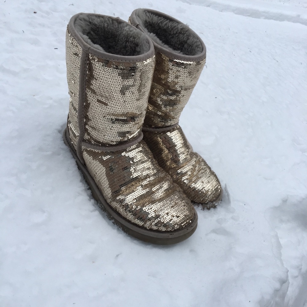 Gold sequin UGGS - Picture 2 of 5